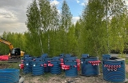 Гостиничный комплекс на берегу реки Шоши