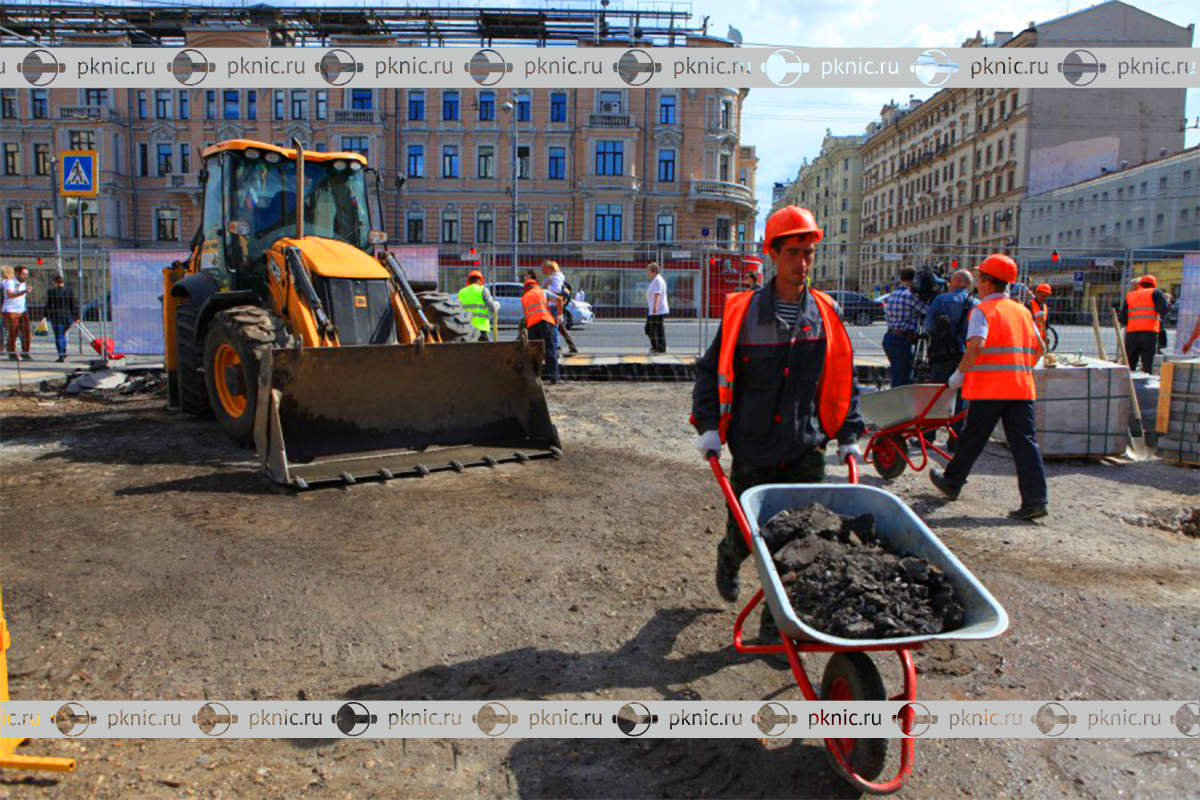 Ход реконструкции Триумфальной площади